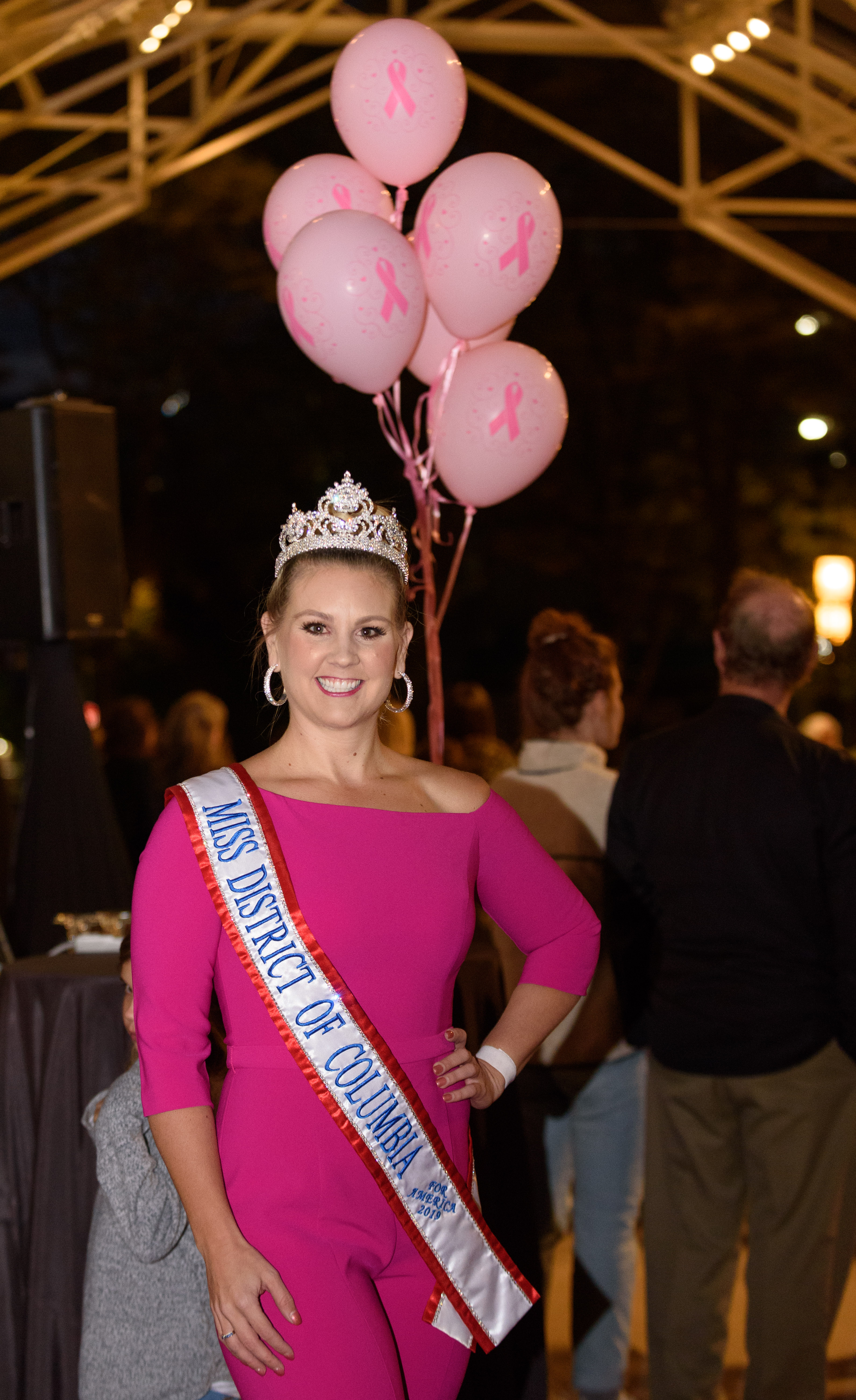 Miss DC and Balloons Chip (1)