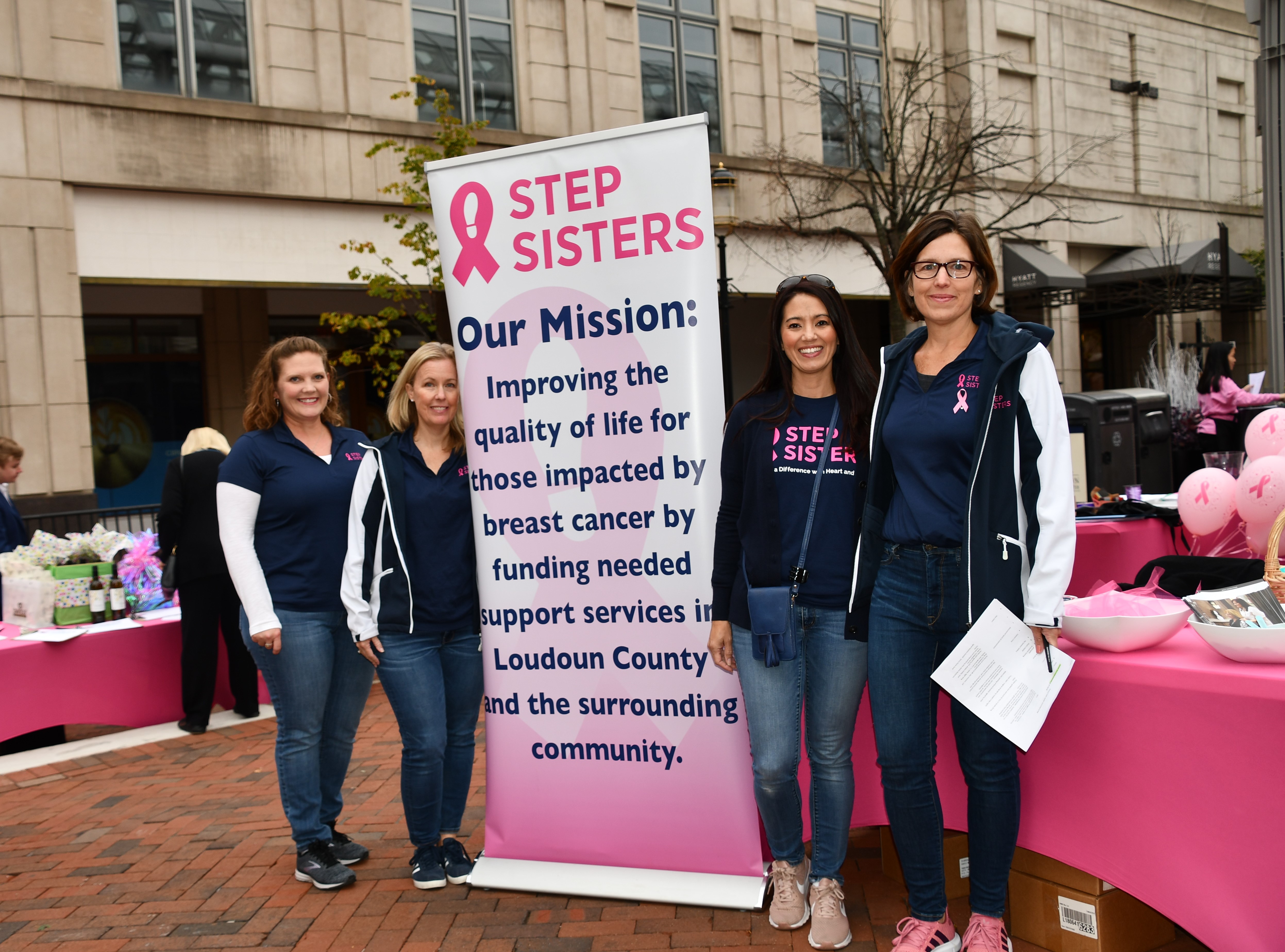 Step Sisters Karin (1)